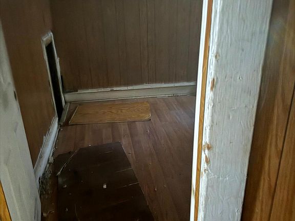 5th image of 3523 Kensington Ave