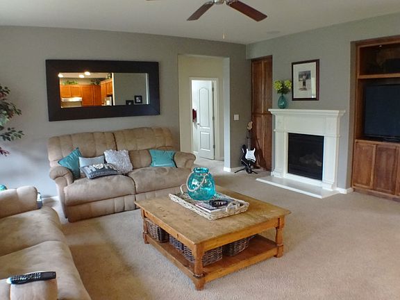 4th image of 2655 Richardson Dr