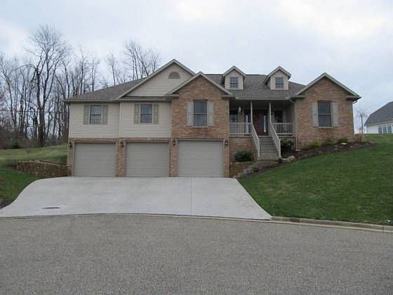 1st image of 117 Pinecrest Dr