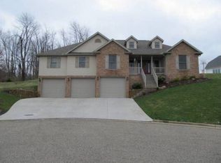 117 Pine Ave, Saint Clairsville, OH 43950