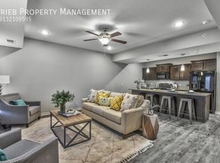 22091 W 123rd Ln Building 4-109, Olathe, KS 66061