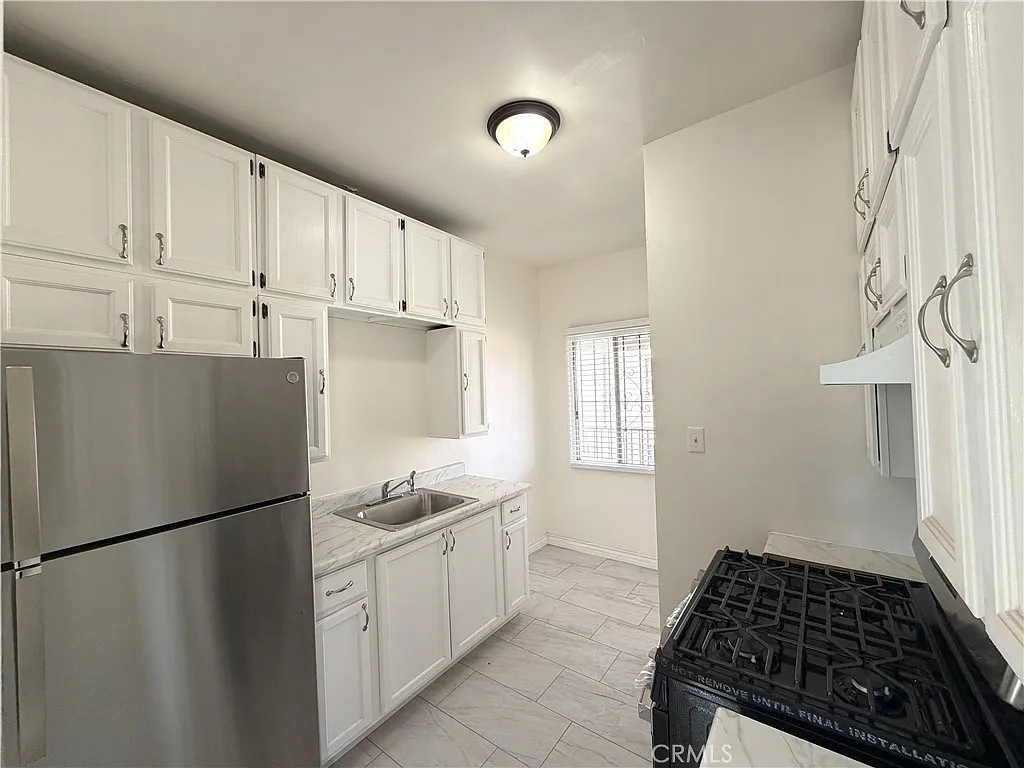 1 bed, 600 sqft, $1,995 — Photo 4