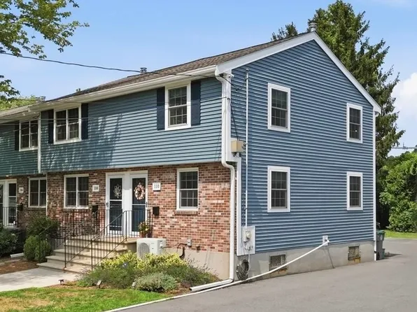110 Hooper Rd Unit 110, Dedham, MA 02026