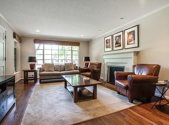 5th image of 9631 Athlone Dr