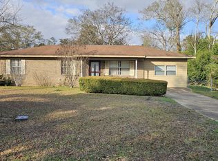 5114 Knapp St, Greenwood, FL 32443