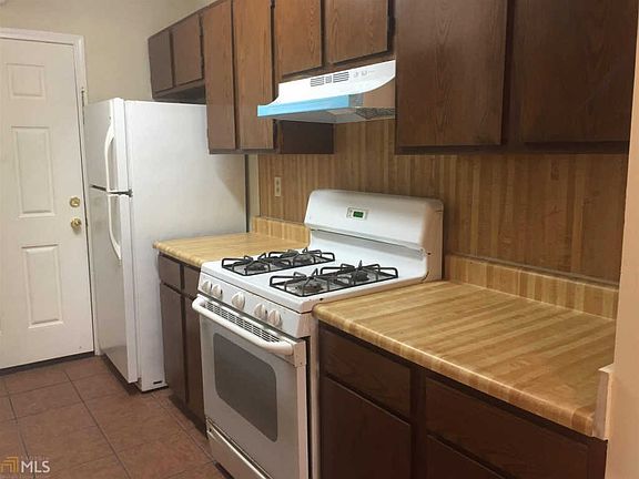 4th image of 5434 5436 Glen Haven Dr