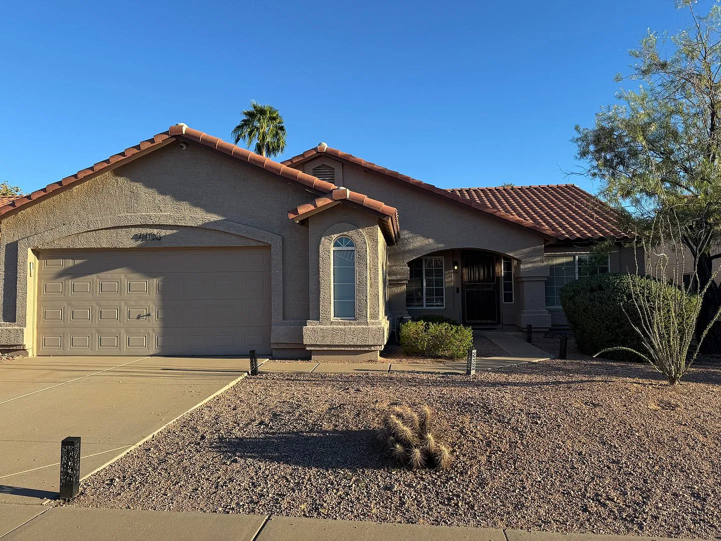 4 Bedroom Home In Ahwatukee — Photo 1