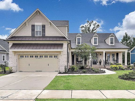 3rd image of 1407 Cross Water Cir