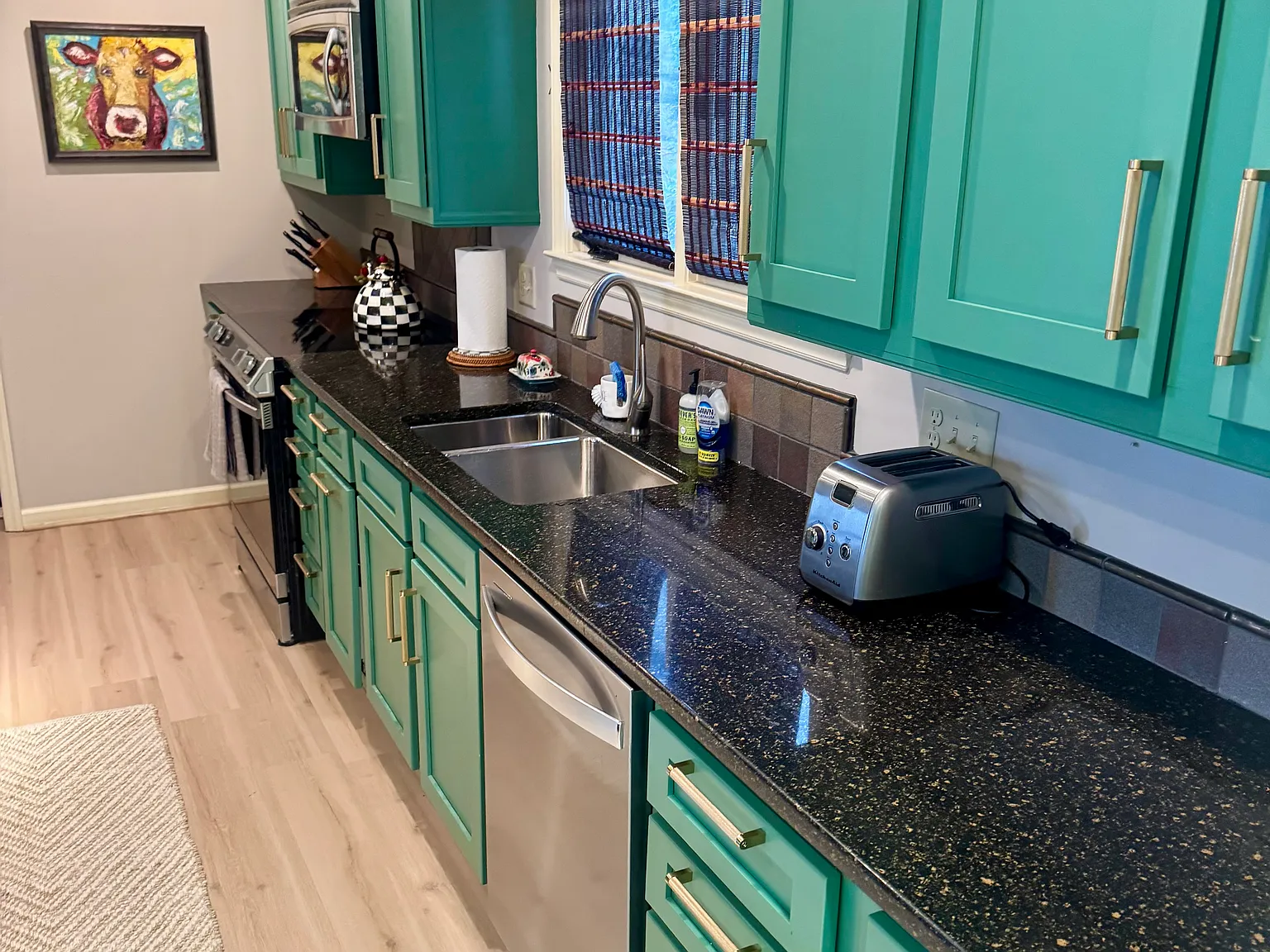 2 bed, 2092 sqft, $2,650 — Photo 4