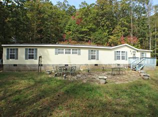 749 Lake Charles Rd, Franklin, NC 28734