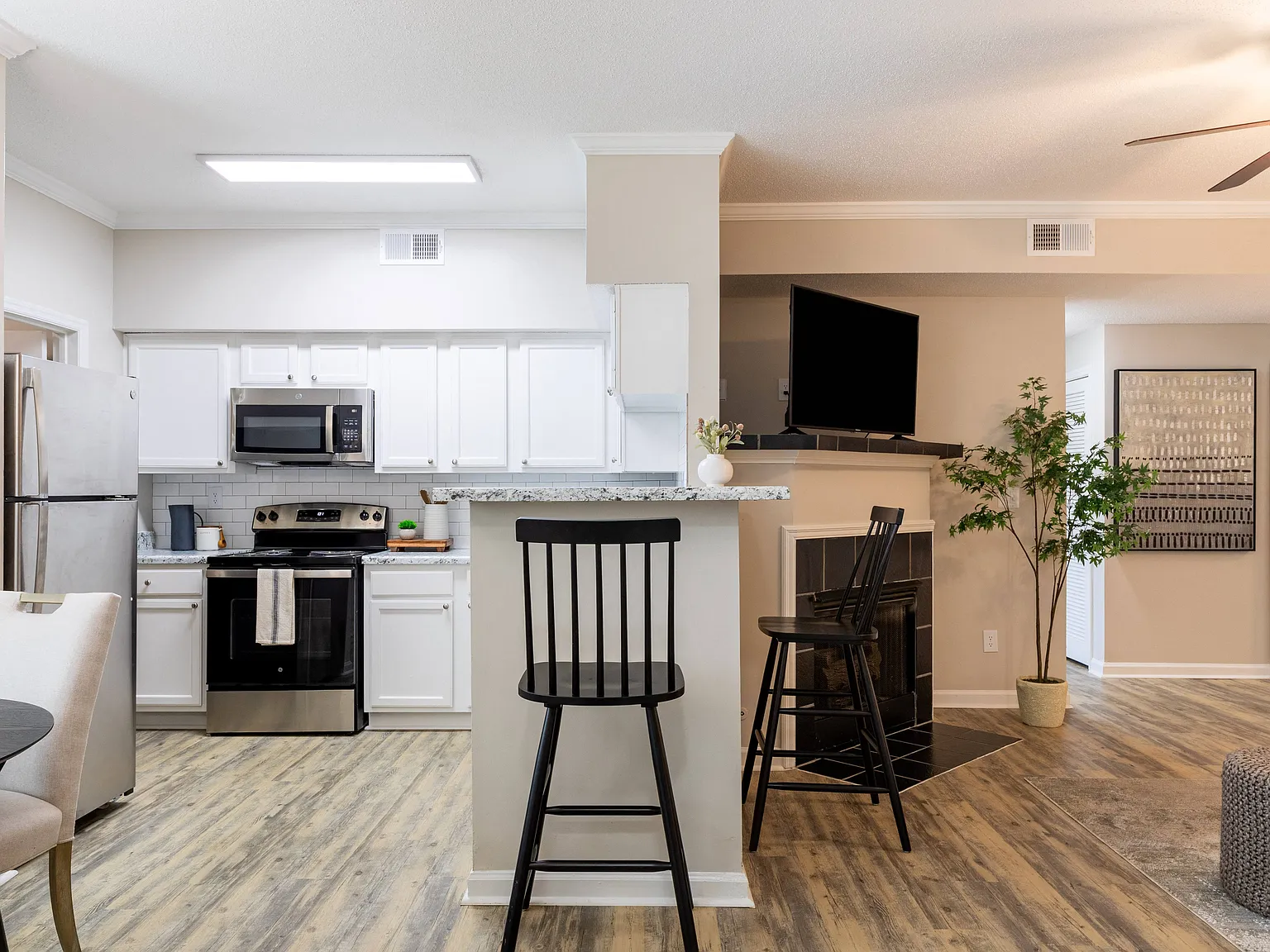 Water Oak Apartments — Photo 4