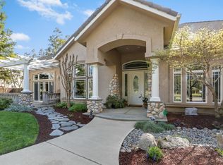 5343 W Grove Ct, Visalia, CA 93291