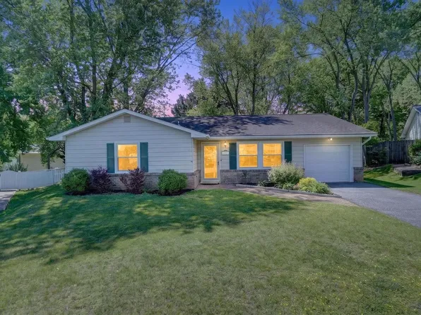 7949 Trafalgar Ct, Severn, MD 21144
