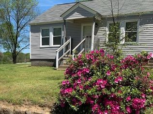 29 Hawthorne St SW, Concord, NC 28027