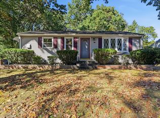 172 Barna St, Ludlow, MA 01056