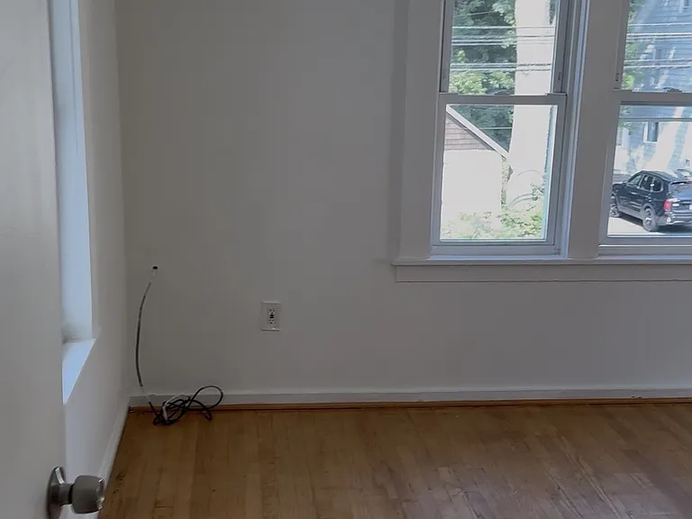 97 Bissell St #2 — Photo 7