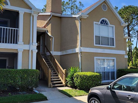 2nd image of 9481 Oaks Dr #1216