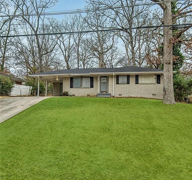 1st image of 1751 Woodsloe Dr