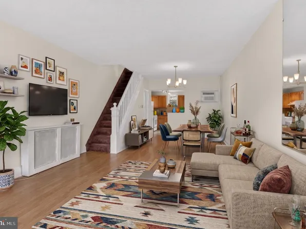 1519 Emily St, Philadelphia, PA 19145