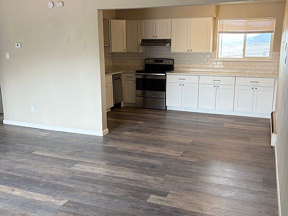 2nd image of 2545 King St #2