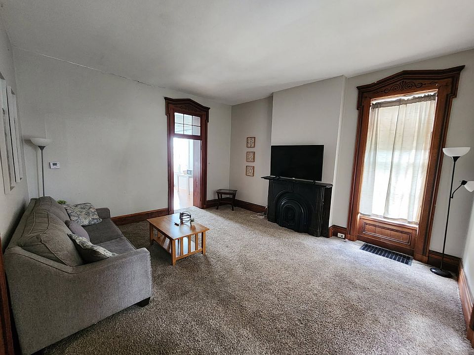 1st image of 1102 Jersey St #B