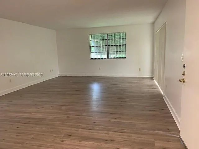 Kings Creek West Condo Bl — Photo 2