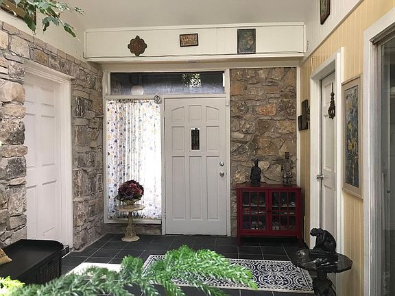 2nd image of 4704 3 River Ct