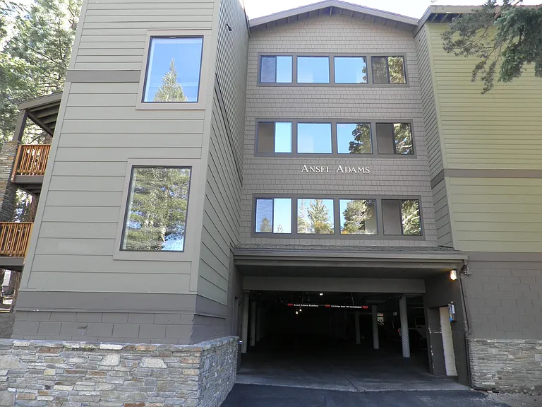 3253 Meridian Blvd — Photo 13