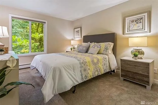 430 Bellevue Way SE #202 — Photo 5