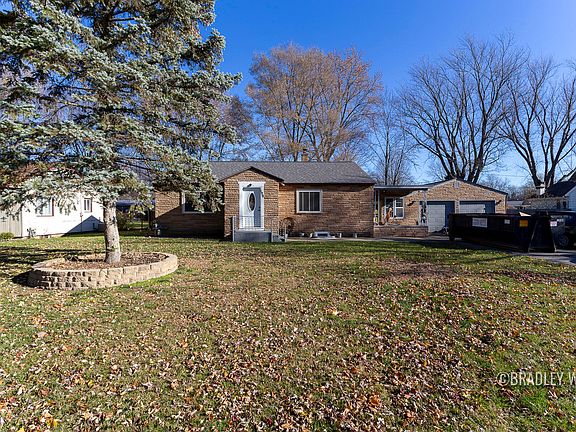 2nd image of 129 Grandview Ave