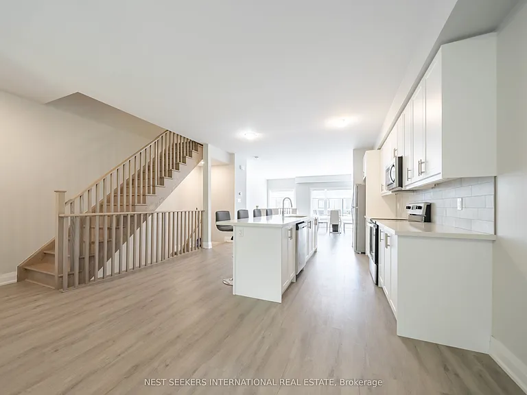 1486 Purchase Pl — Photo 2