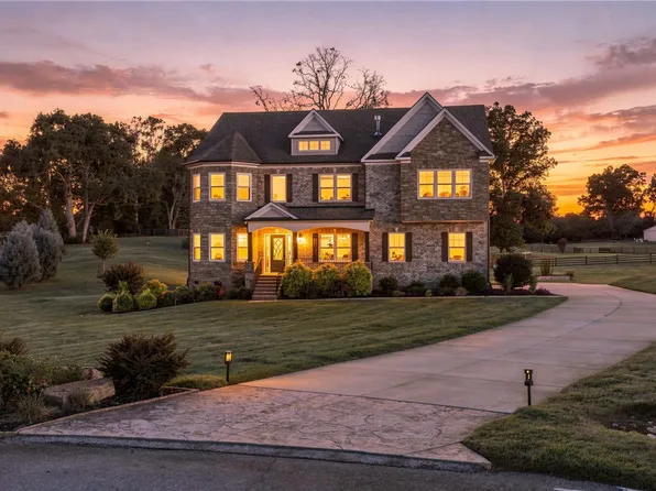 1123 Bellmare Way, Williamston, SC 29697