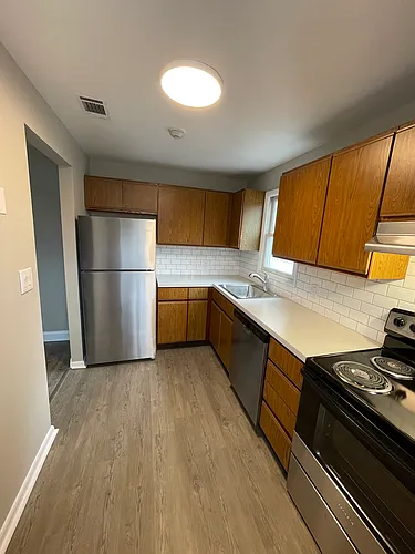 312 Brodhead Ave #2 Photo 1