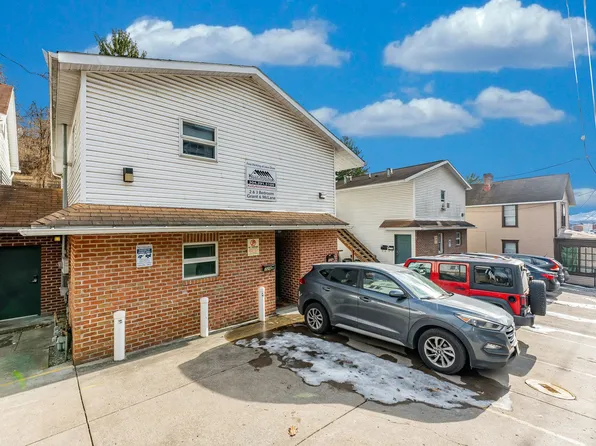 Vulcan K Team Apartments