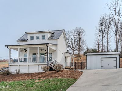 718 Offutt Rd, Clinton, TN, 37716