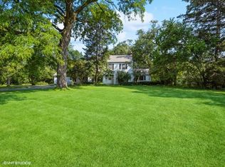 2942 Glenview Rd, Glenview, IL 60025