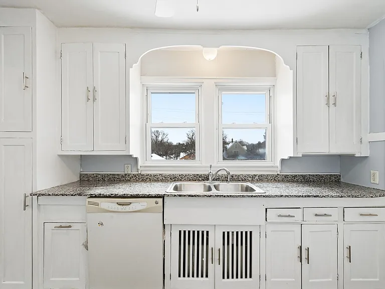 3611 Washburn Ave N — Photo 5