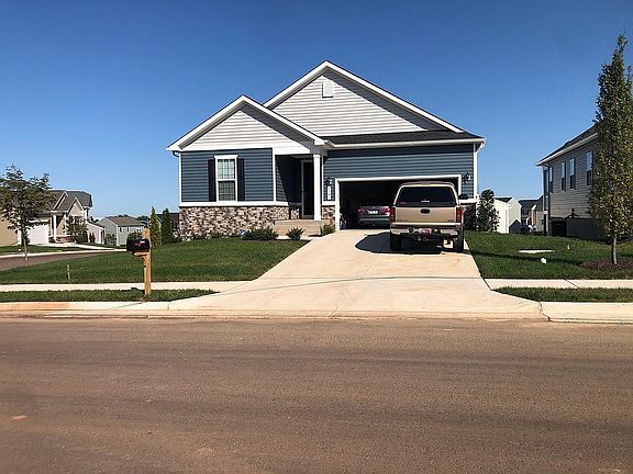 4th image of 2141 Cottonwood Ln