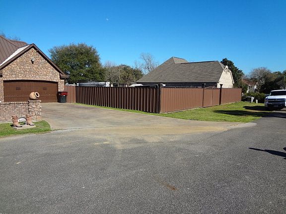 2nd image of 5420 Lana Ln