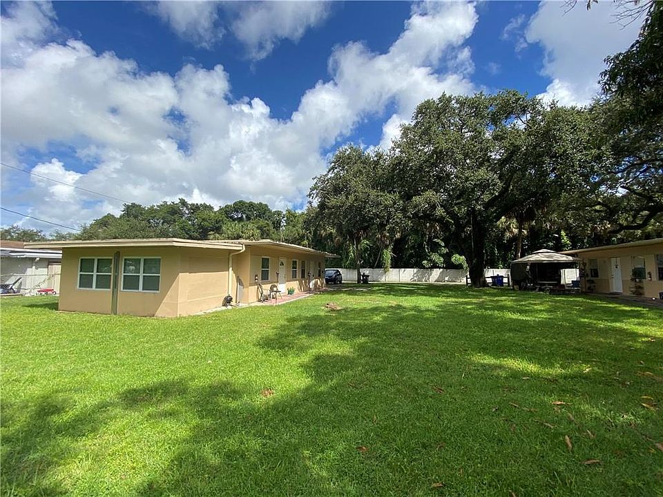 1st image of 1100 SW 28th St #5