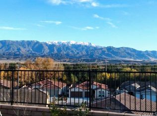 338 Mock Blf, Beaumont, CA 92223
