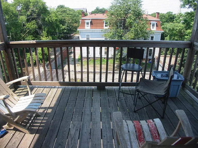 17 Elm St #6 — Photo 6
