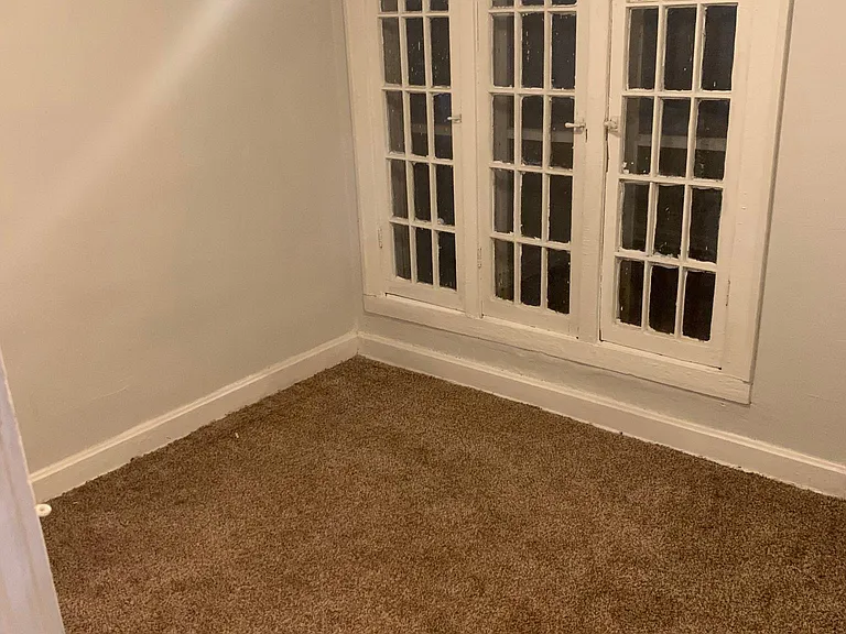 4933 Highland Ave — Photo 11