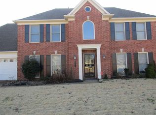 9355 Barrow Dr, Cordova, TN 38016