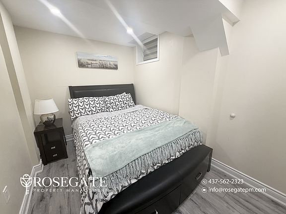5th image of 7 White Rd #2