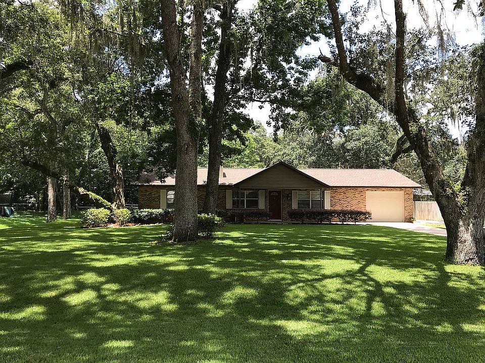 1st image of 4050 NE 28th Ct