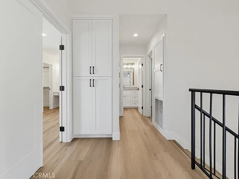 28712 Mount Rushmore Rd — Photo 20