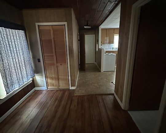 5th image of 1126 Seydler St