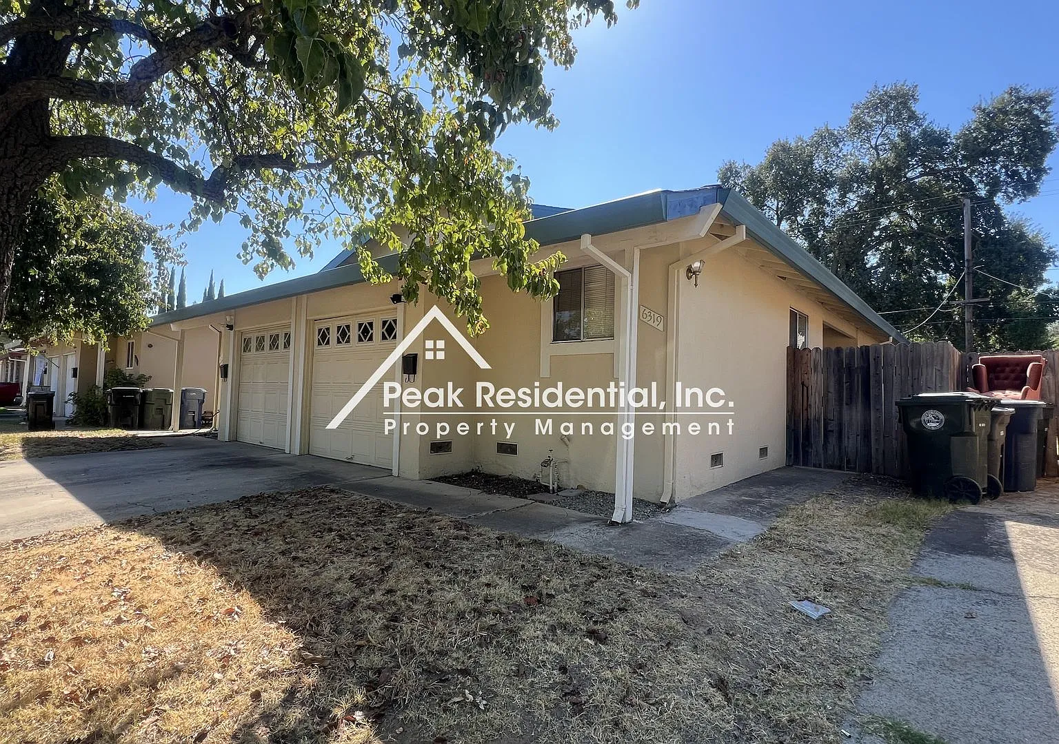 Charming Citrus Heights 2bd/1ba Home with 1 Car Garage — Photo 2