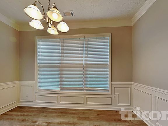 5th image of 8132 Brookbend Dr